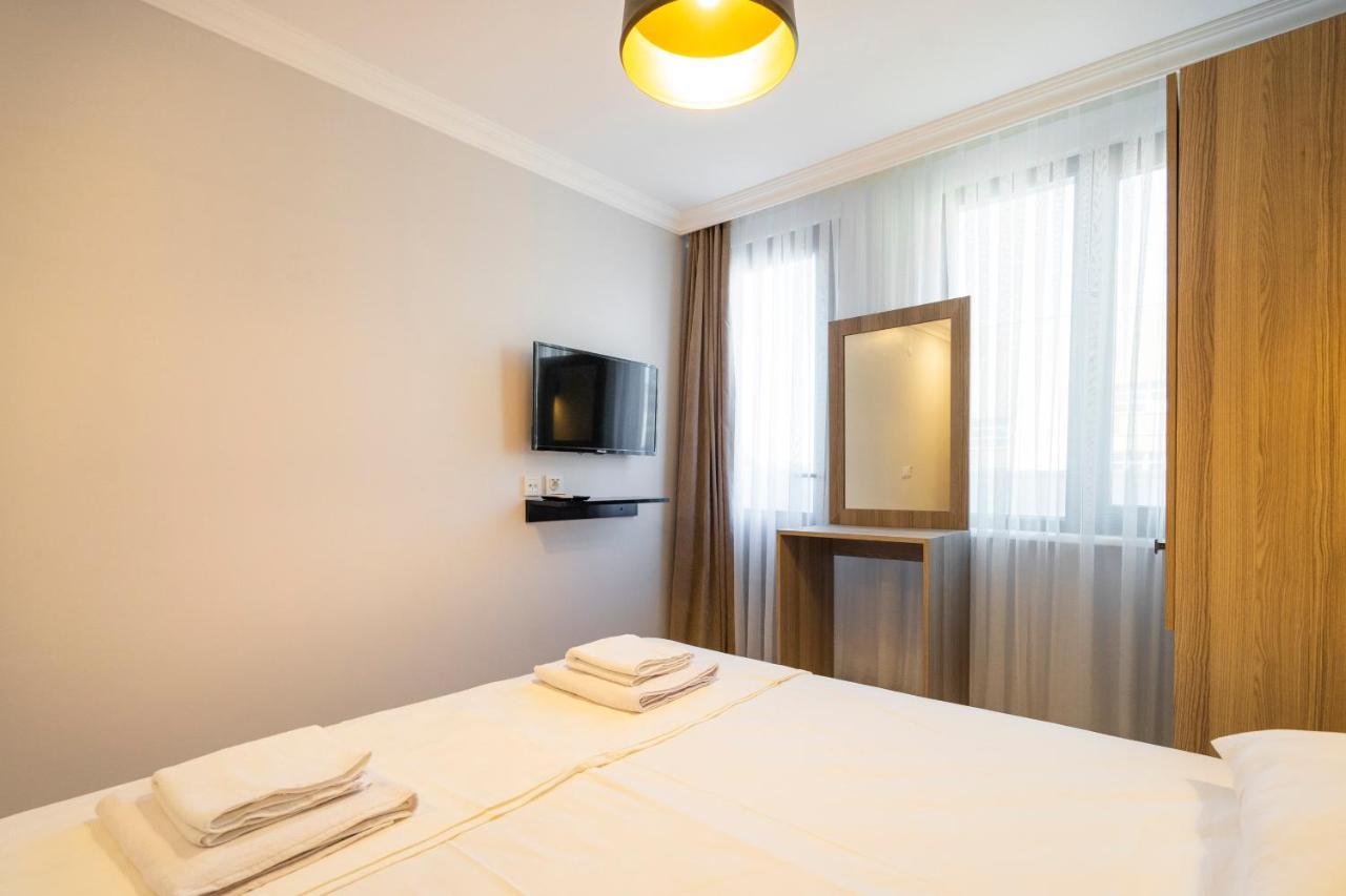 Standard Double Room,1128579030:JPEG