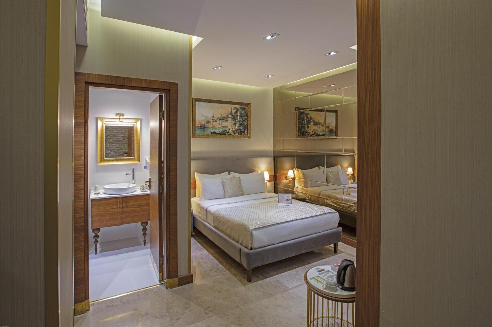 Two Connecting Double Rooms,1216499128:JPEG