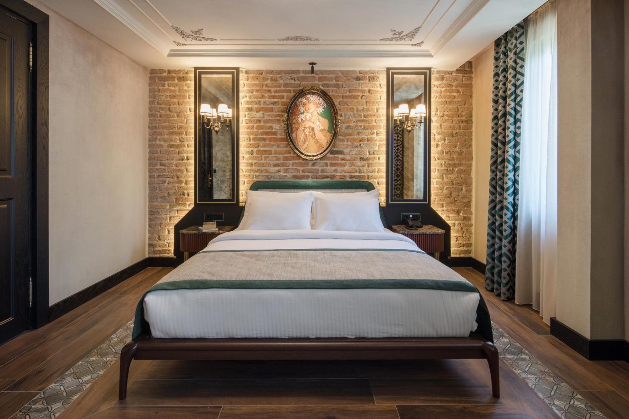 Superior Double Room,1278449152:JPEG