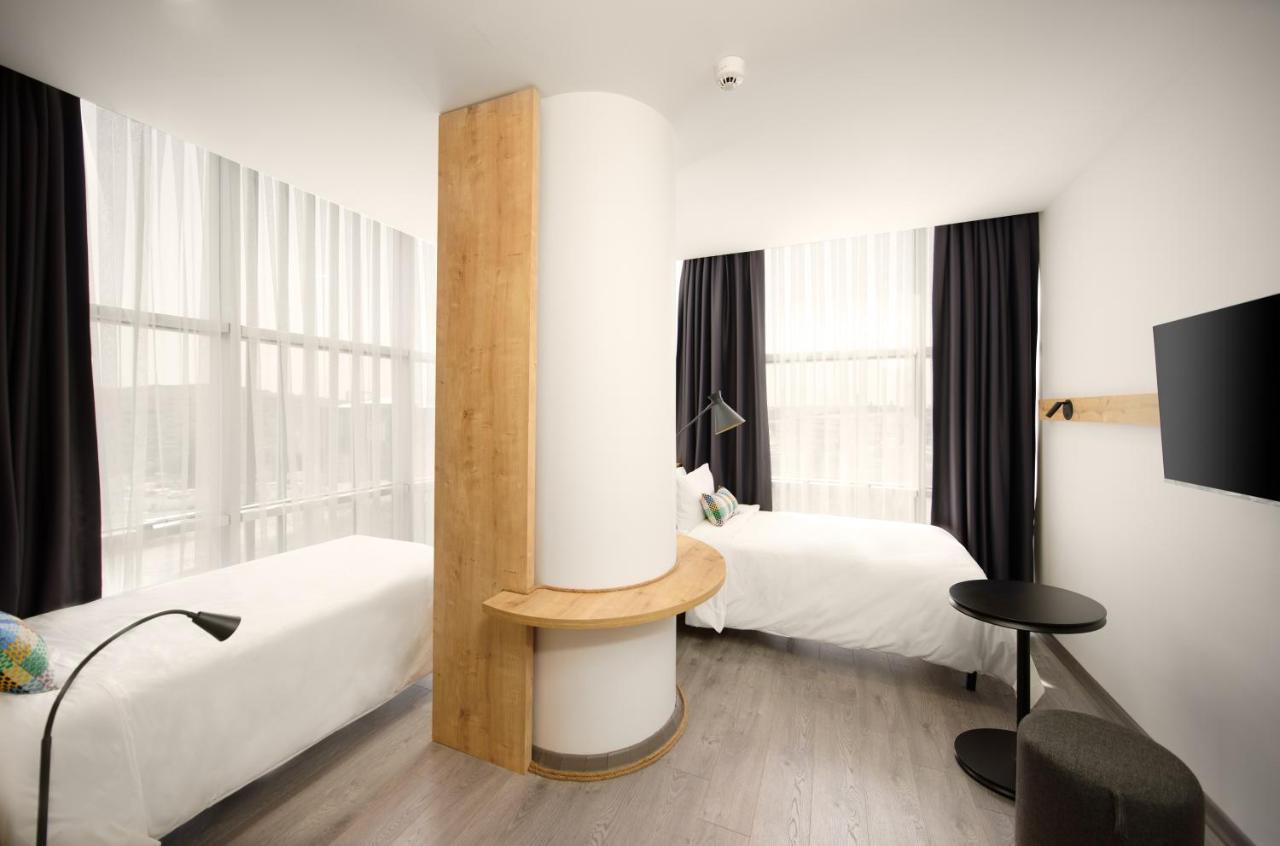 Quarto Superior com 2 Camas de Solteiro