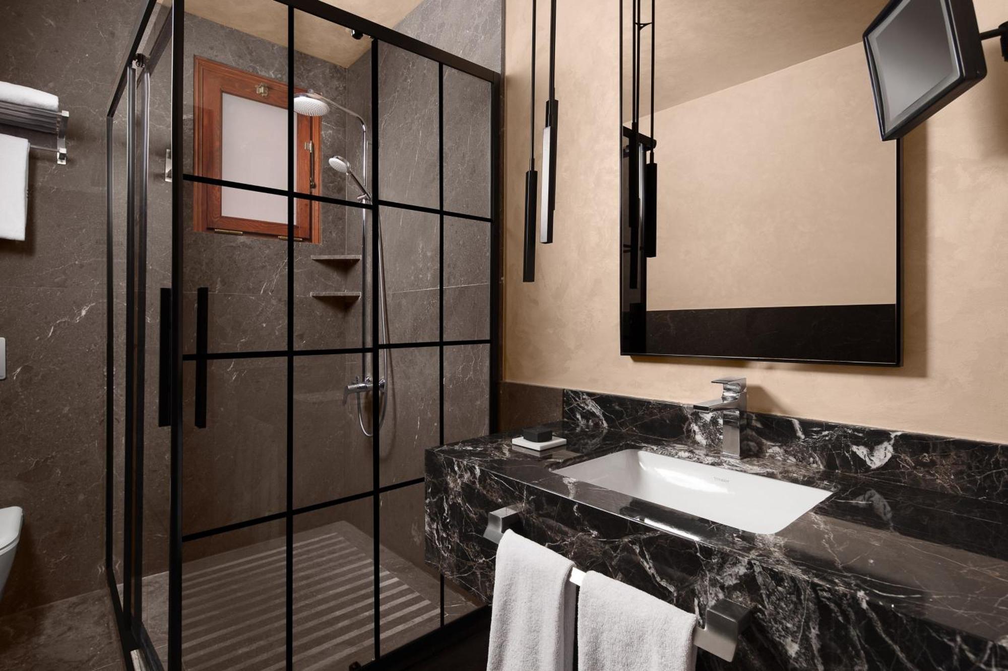 Hébergement Lit King-Size Premium Galata House