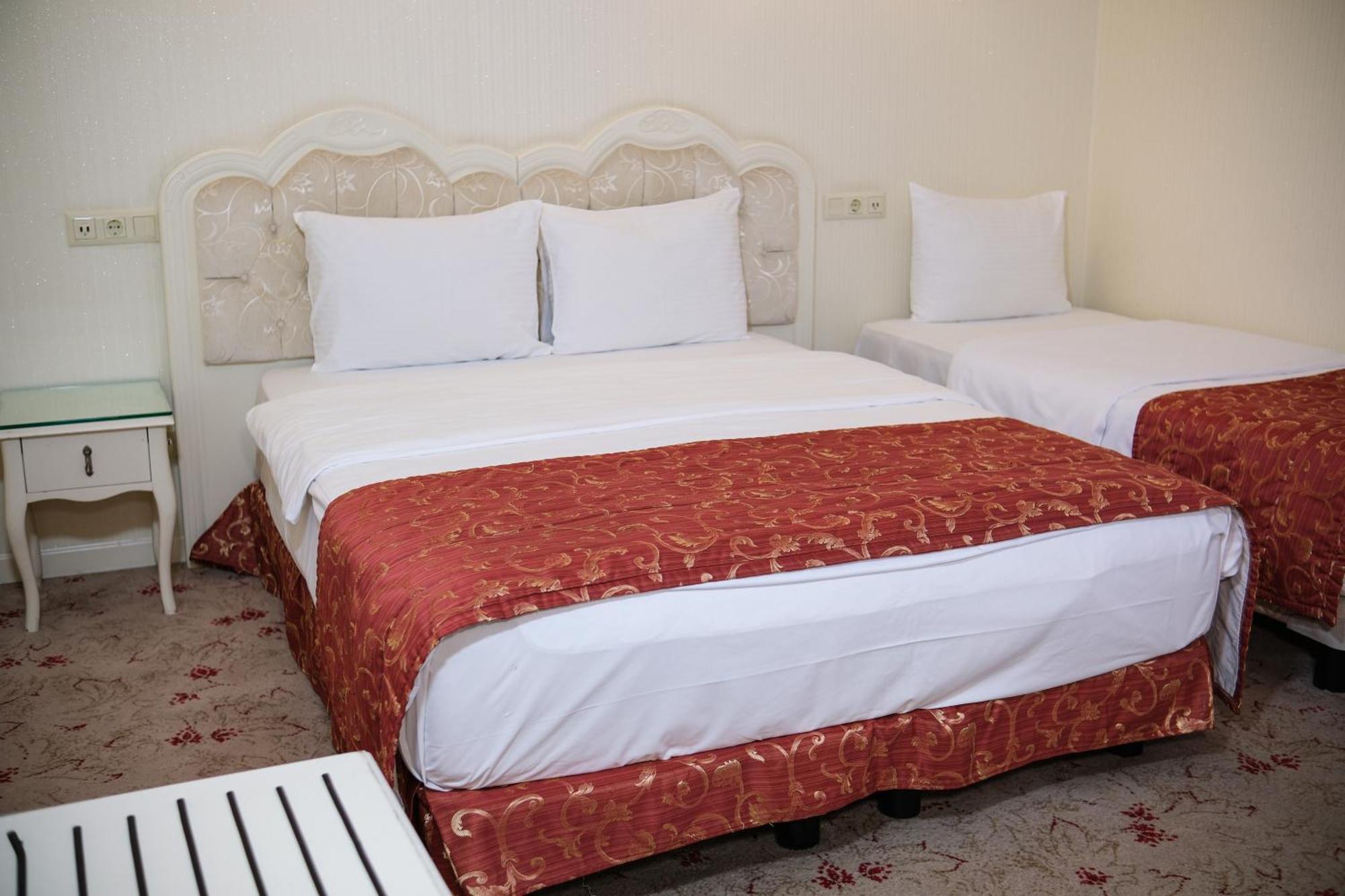 Dreibettzimmer