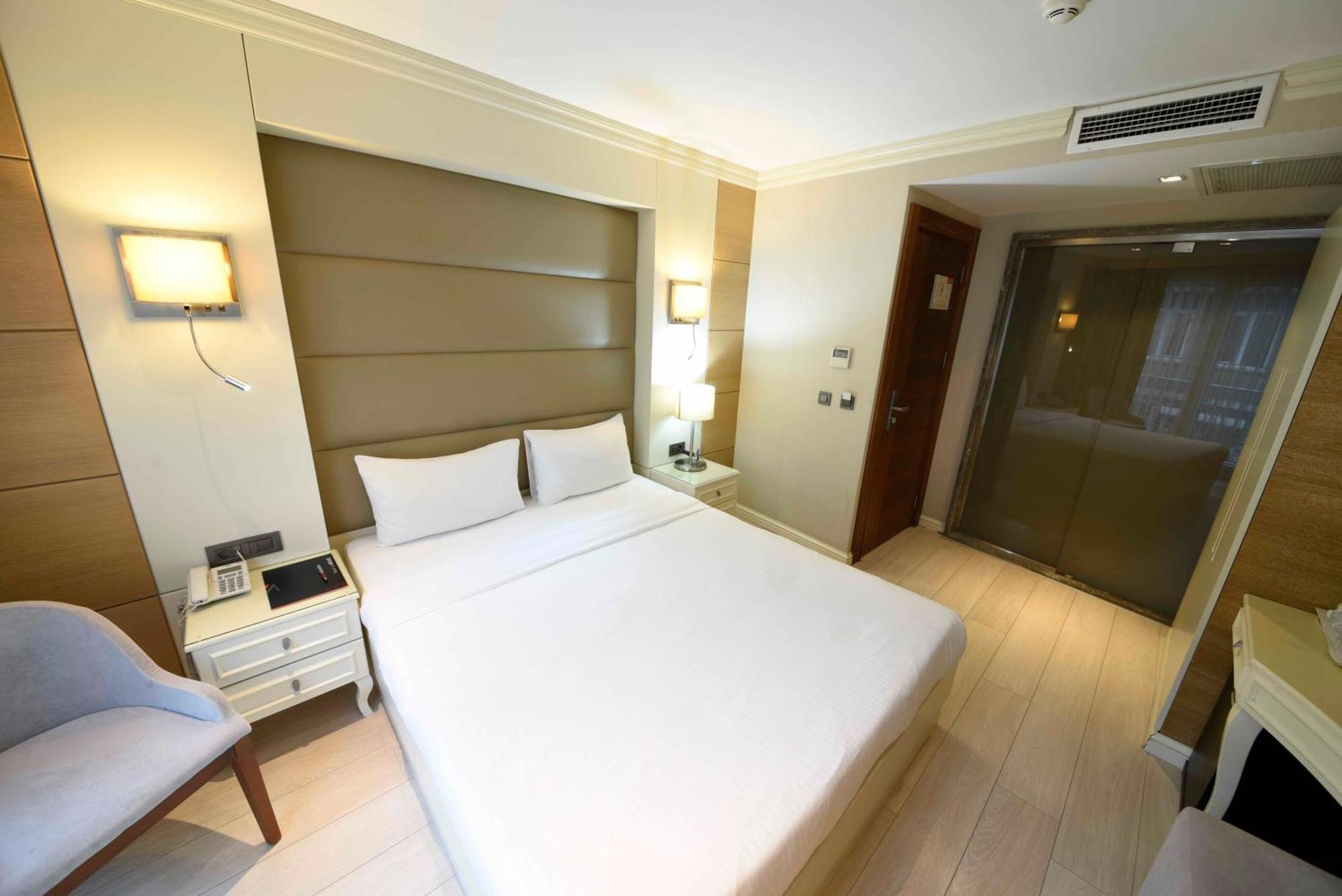 Single Room,1704969680:JPEG