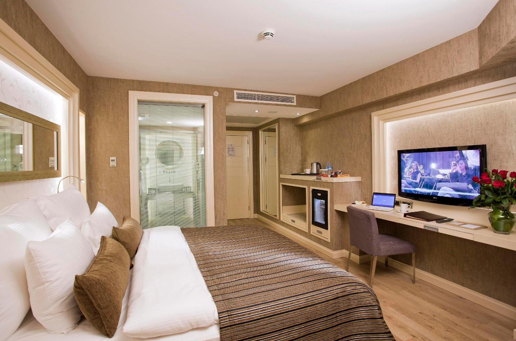 Deluxe Zimmer mit Kingsize-Bett