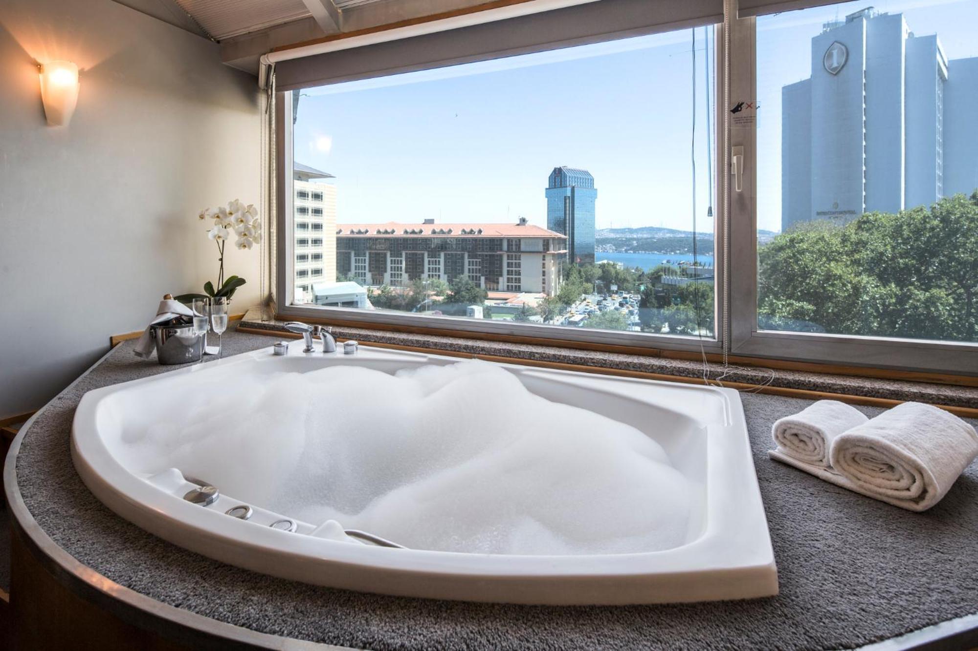 Superior Penthouse mit Blick auf den Bosporus
