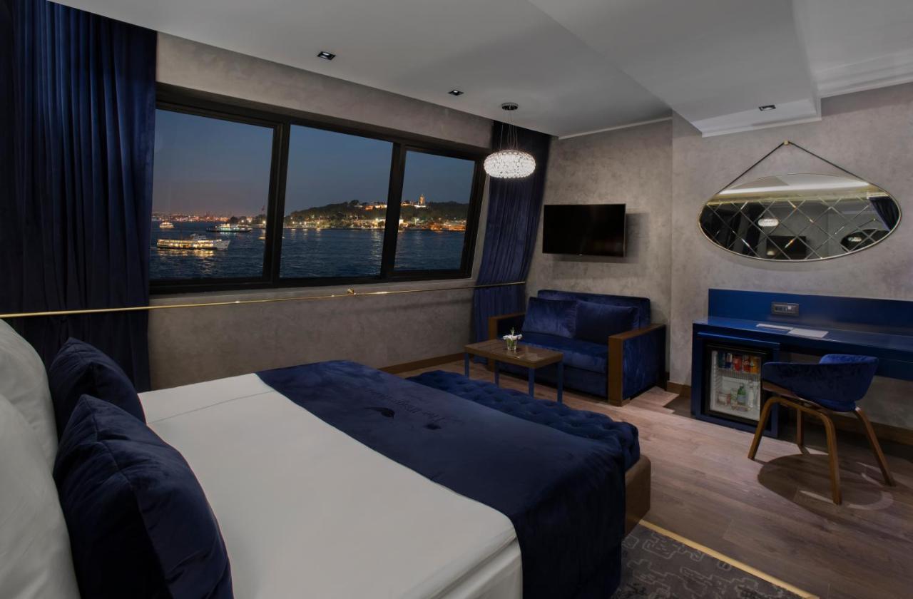 Penthouse Suite with Sea View