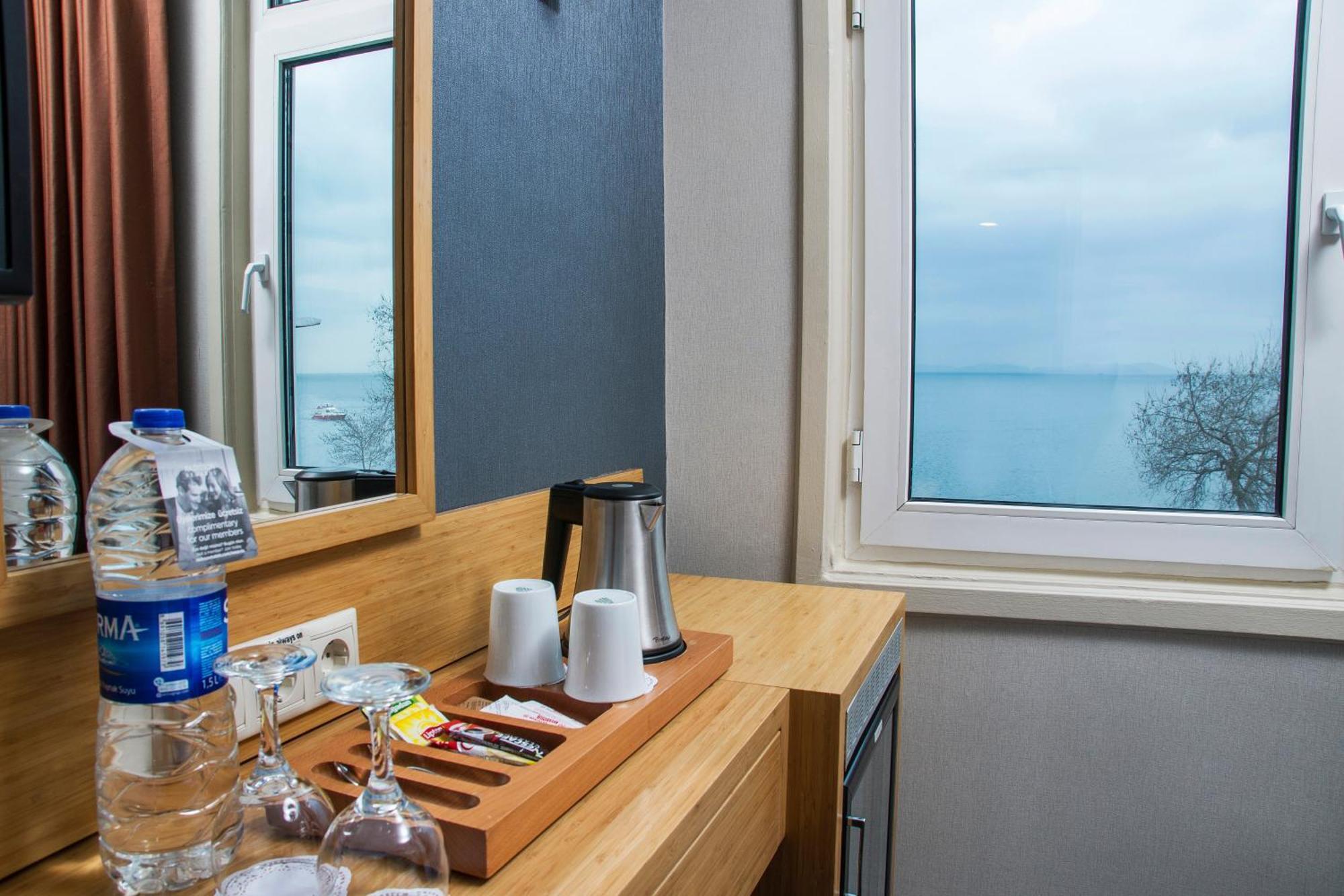 Chambre Standard avec Vue sur Mer - Non-Fumeurs