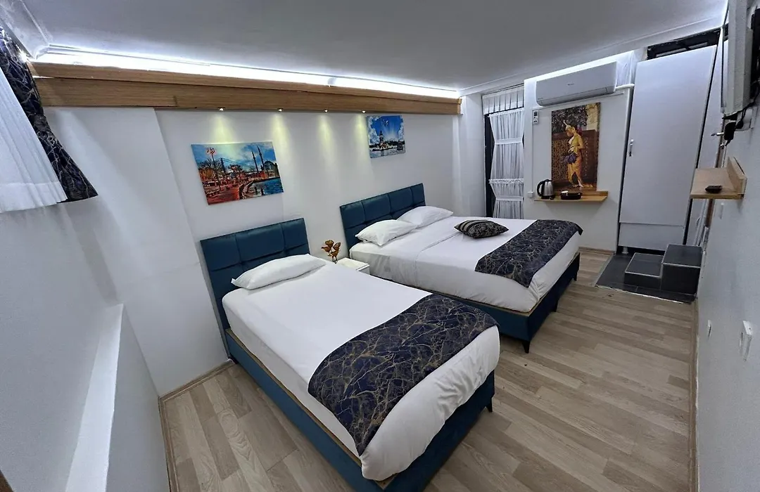 Seven Rooms Oldcity Hotel-1