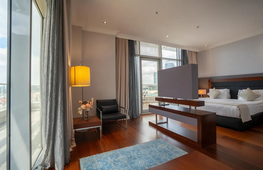 Adm Grand Hotel-1