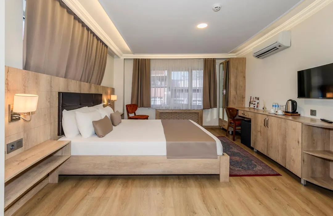 Istanbul Old City Topkapi Porta Romanos Hotel Ottoman Heritage-1