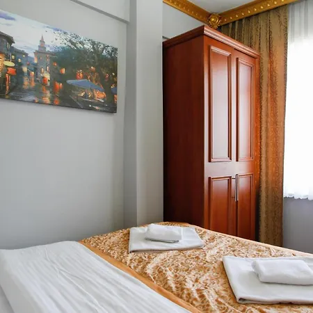 Boutique California Hotel-2