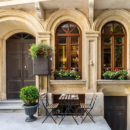Peranox Boutique Hotel-3