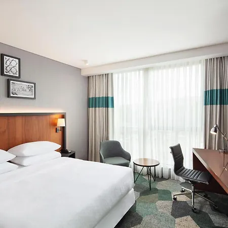 Four Points By Sheraton Istanbul Kagithane-3