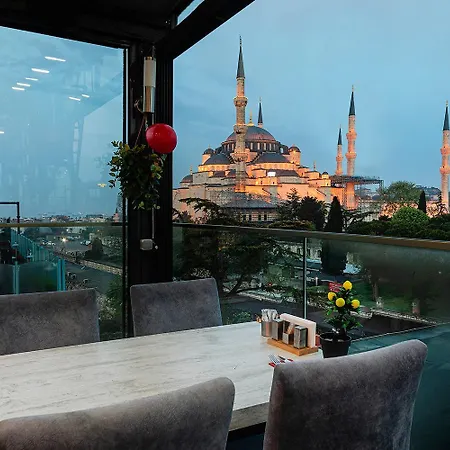 Aristocrat Hotel-3