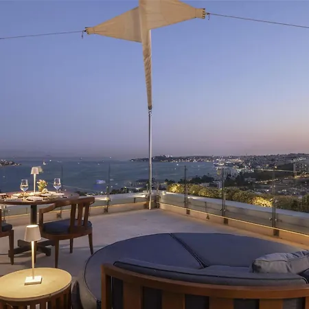 Conrad Istanbul Bosphorus-3