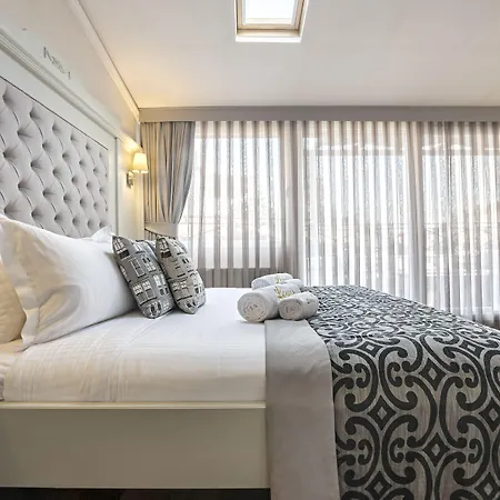 Louis Appartements Galata-2