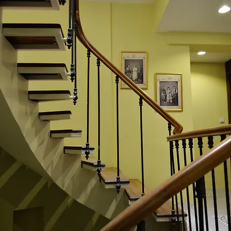 No11 Hotel & Apartments-2