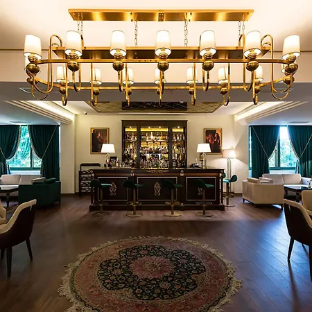 Marble Hotel-2
